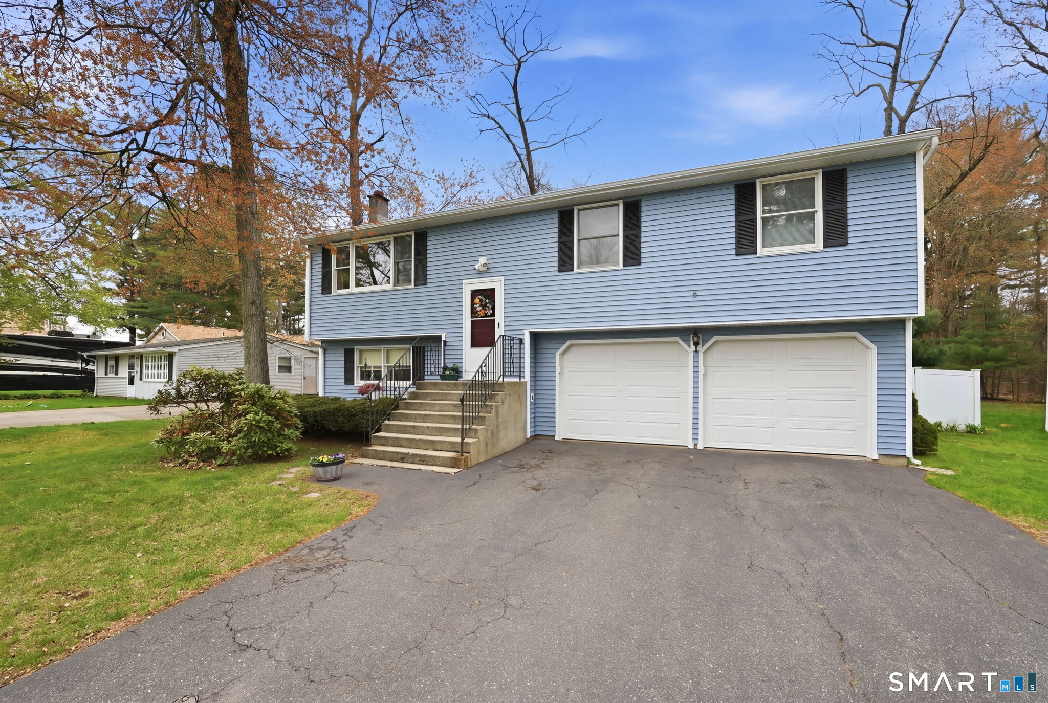 86 Cottage Road Enfield CT 06082