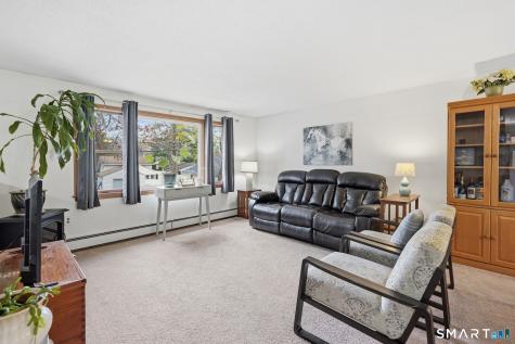 86 Cottage Road Enfield CT 06082