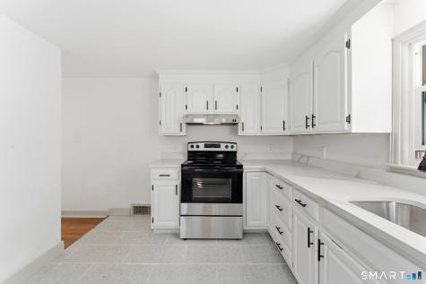 23 Hillview Avenue Waterbury CT 06704