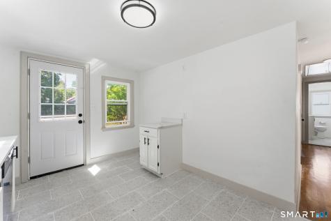 23 Hillview Avenue Waterbury CT 06704