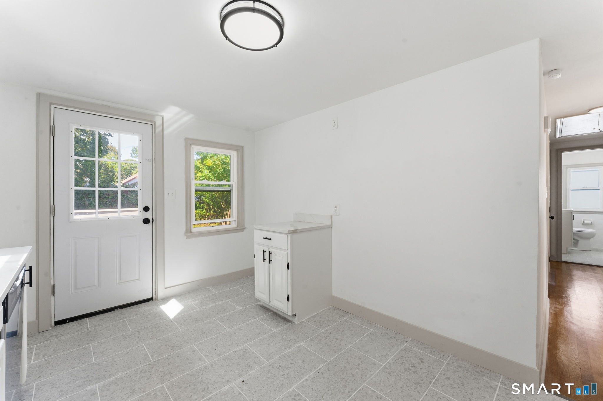 23 Hillview Avenue Waterbury CT 06704