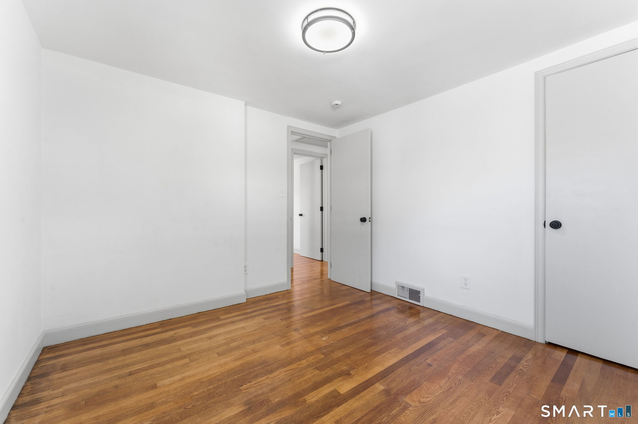 23 Hillview Avenue Waterbury CT 06704