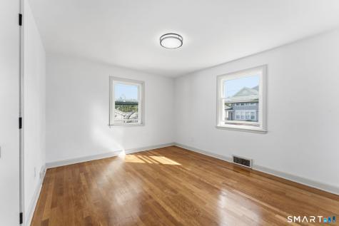 23 Hillview Avenue Waterbury CT 06704