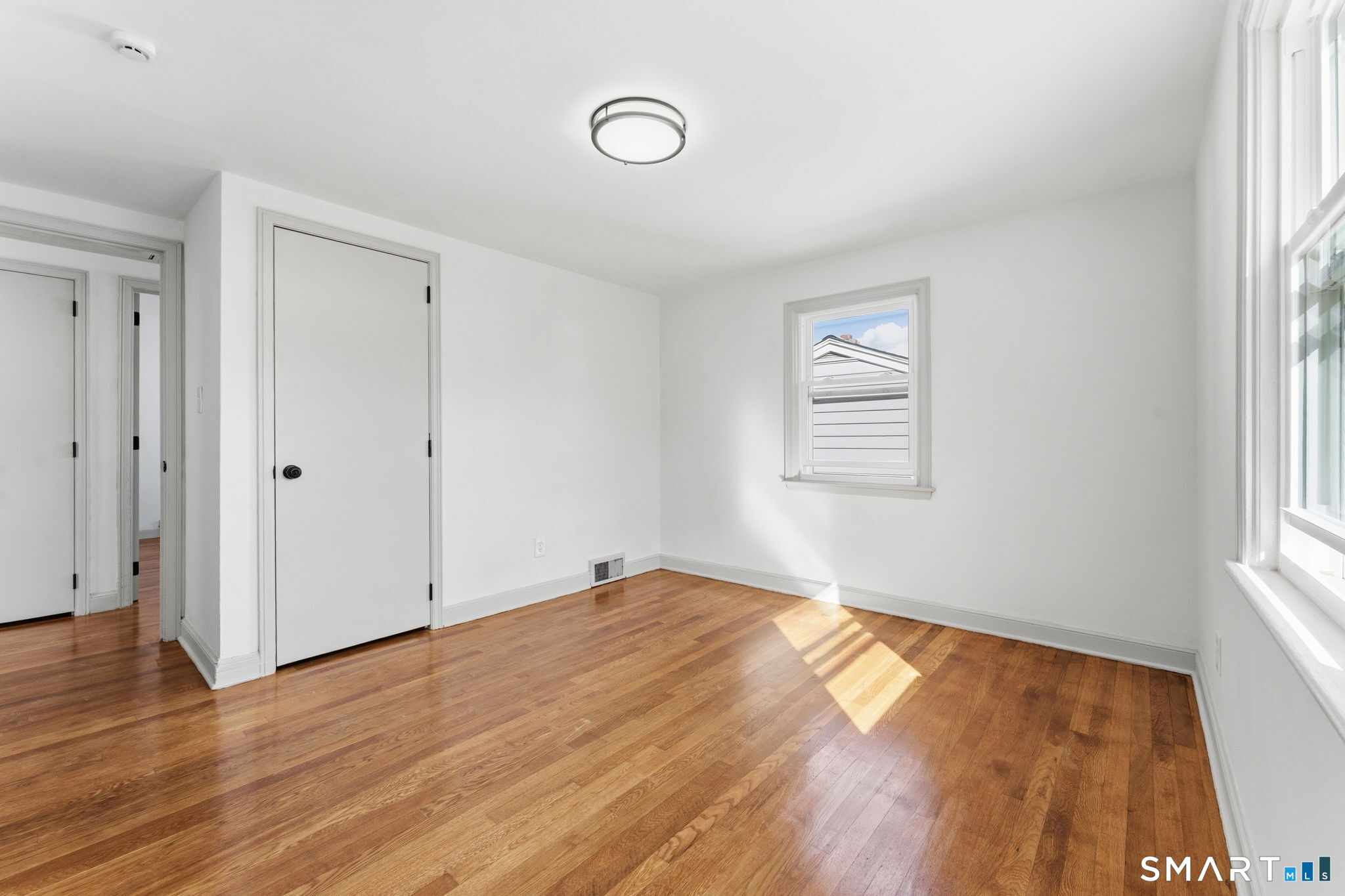 23 Hillview Avenue Waterbury CT 06704