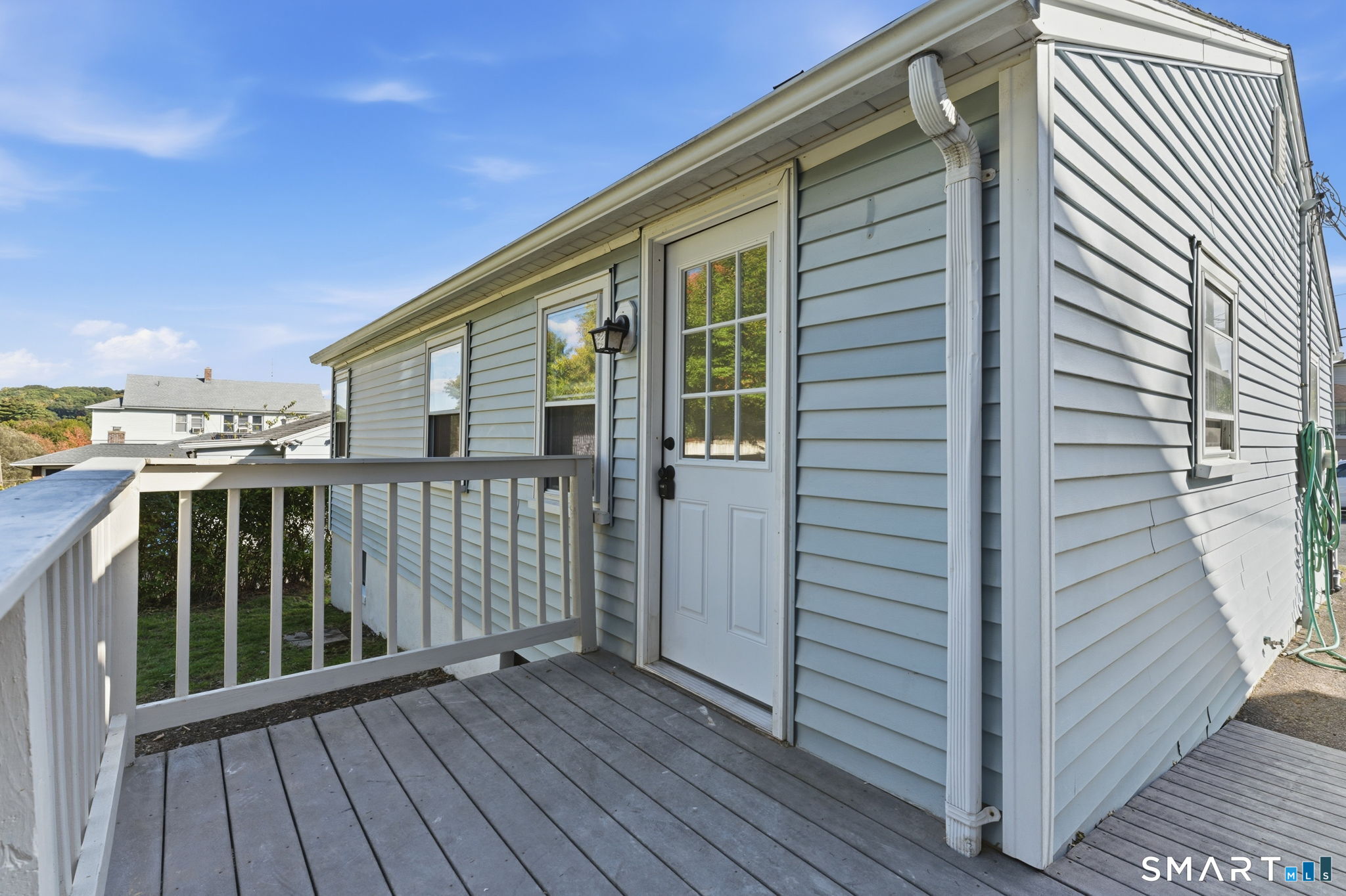 23 Hillview Avenue Waterbury CT 06704