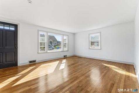 23 Hillview Avenue Waterbury CT 06704