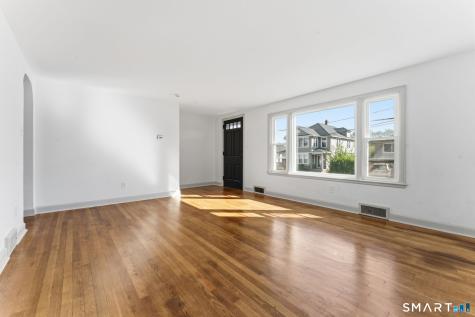 23 Hillview Avenue Waterbury CT 06704