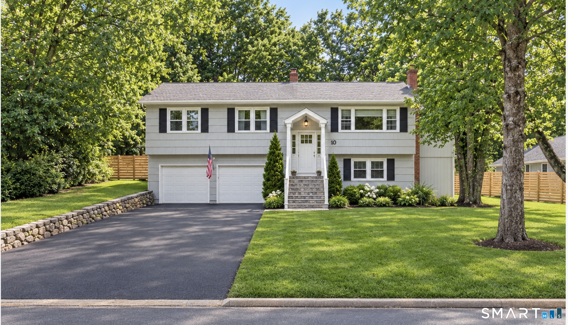 10 Grumman Avenue Norwalk CT 06851