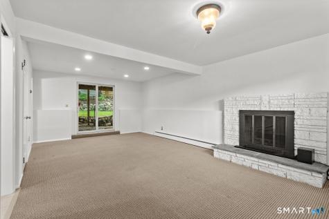 10 Grumman Avenue Norwalk CT 06851