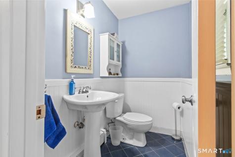 10 Grumman Avenue Norwalk CT 06851