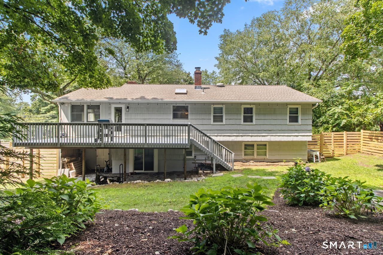 10 Grumman Avenue Norwalk CT 06851