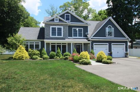 2095 Whitney Avenue North Haven CT 06473