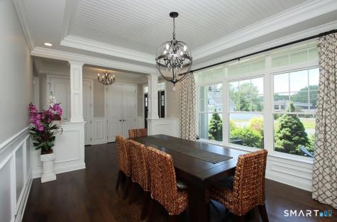 2095 Whitney Avenue North Haven CT 06473