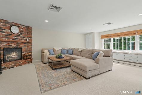 241 Hemlock Hills South Road Fairfield CT 06824