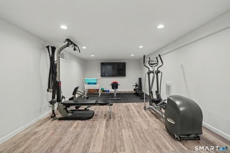241 Hemlock Hills South Road Fairfield CT 06824
