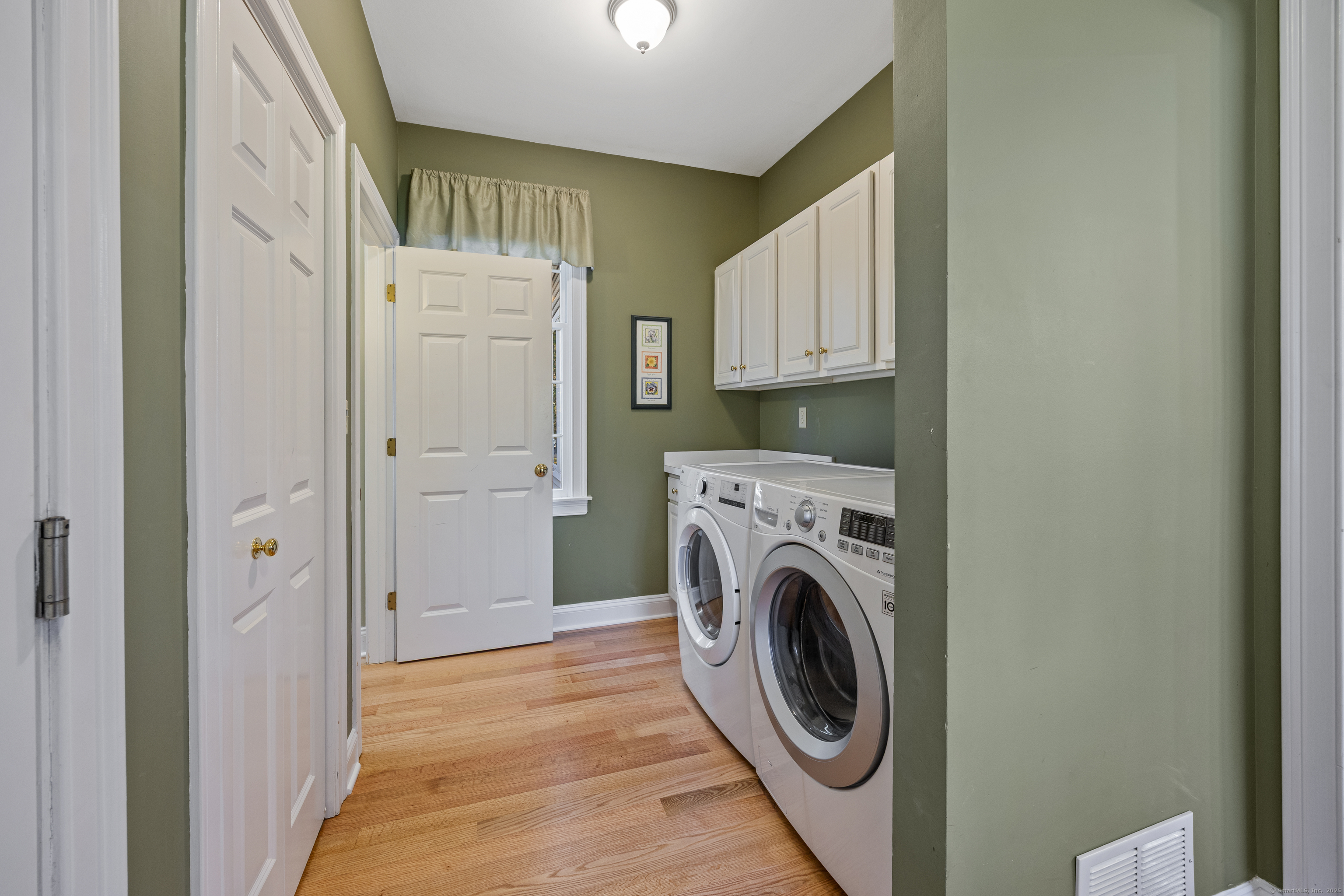 1278 Cheshire Street Cheshire CT 06410