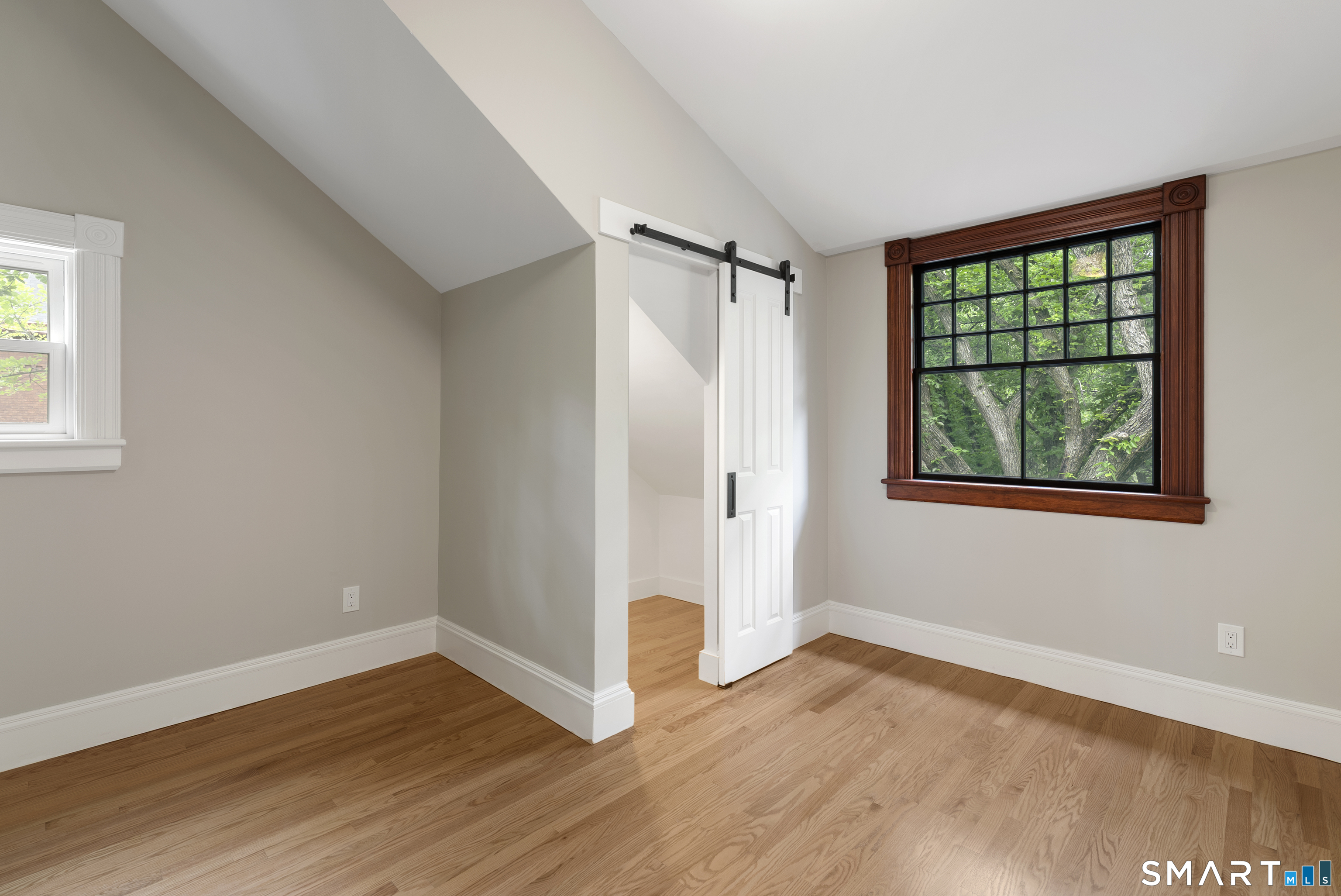 102 Huntington Street Hartford CT 06105