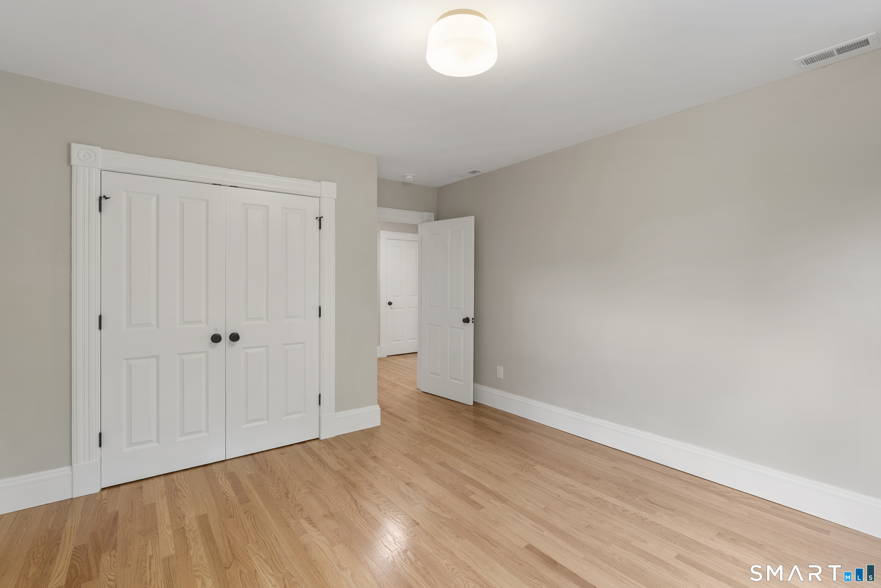 102 Huntington Street Hartford CT 06105