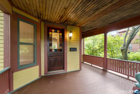 102 Huntington Street Hartford CT 06105