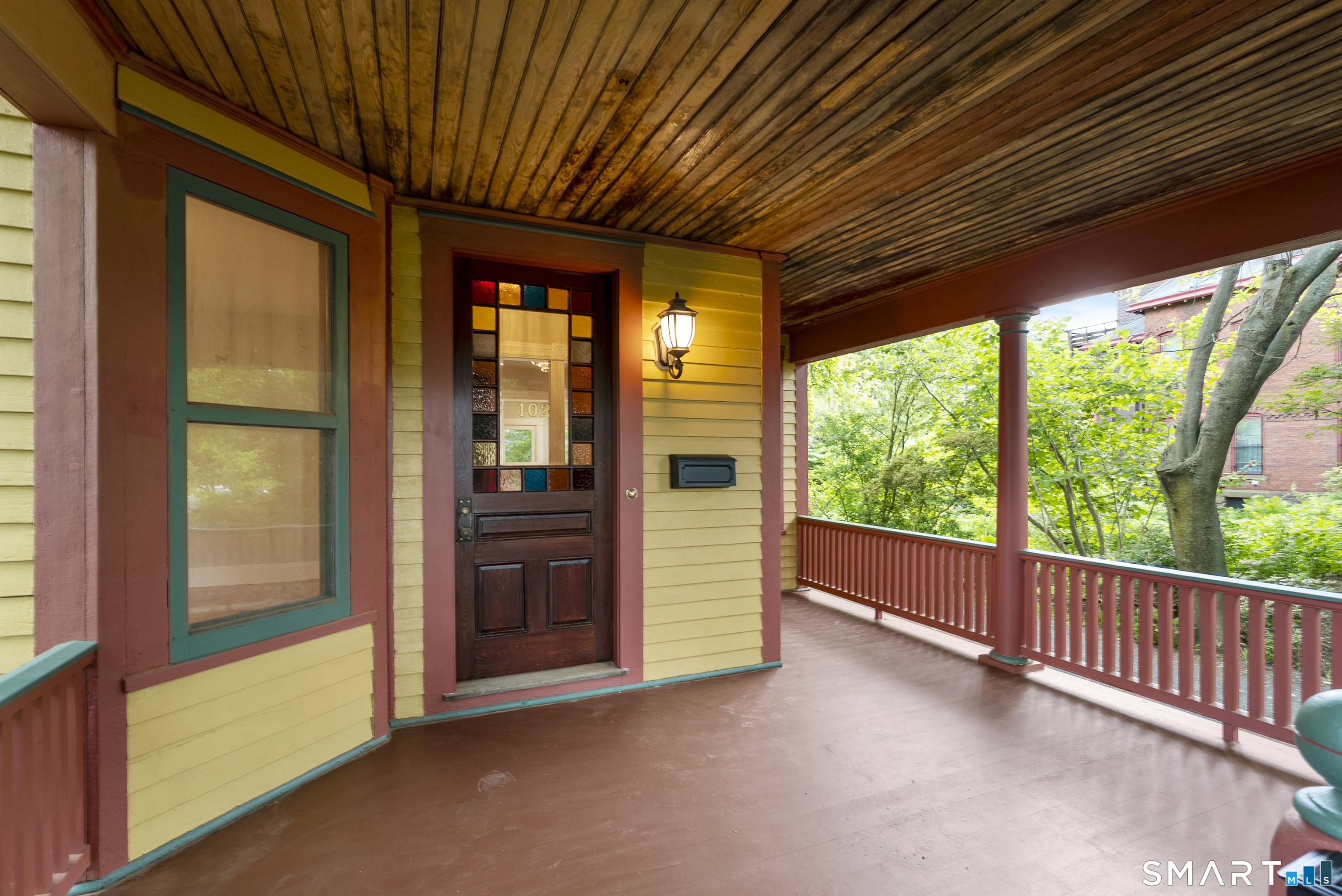 102 Huntington Street Hartford CT 06105