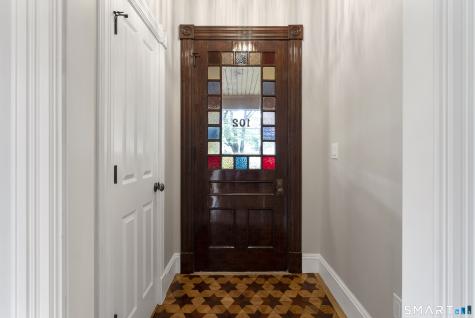 102 Huntington Street Hartford CT 06105