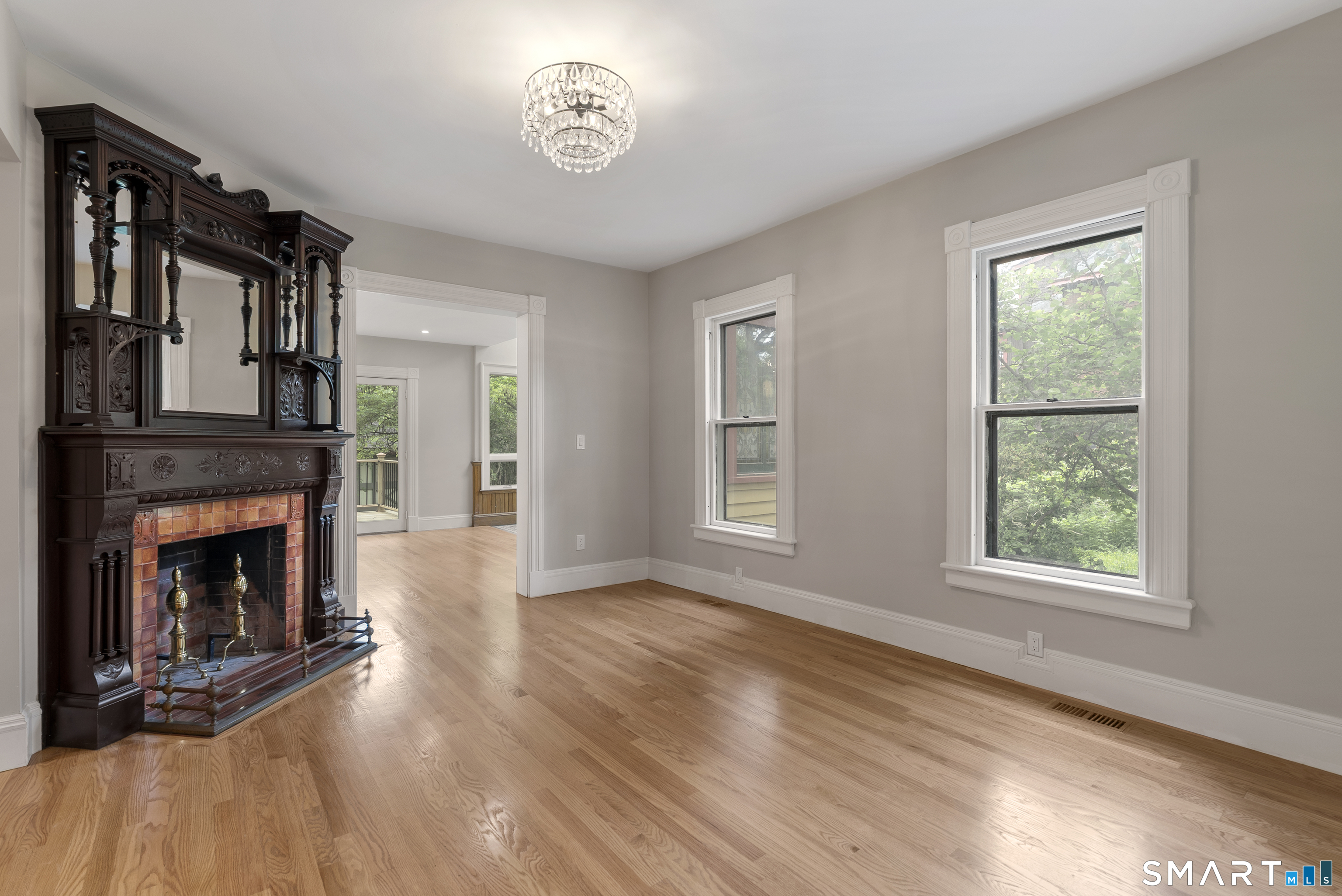 102 Huntington Street Hartford CT 06105