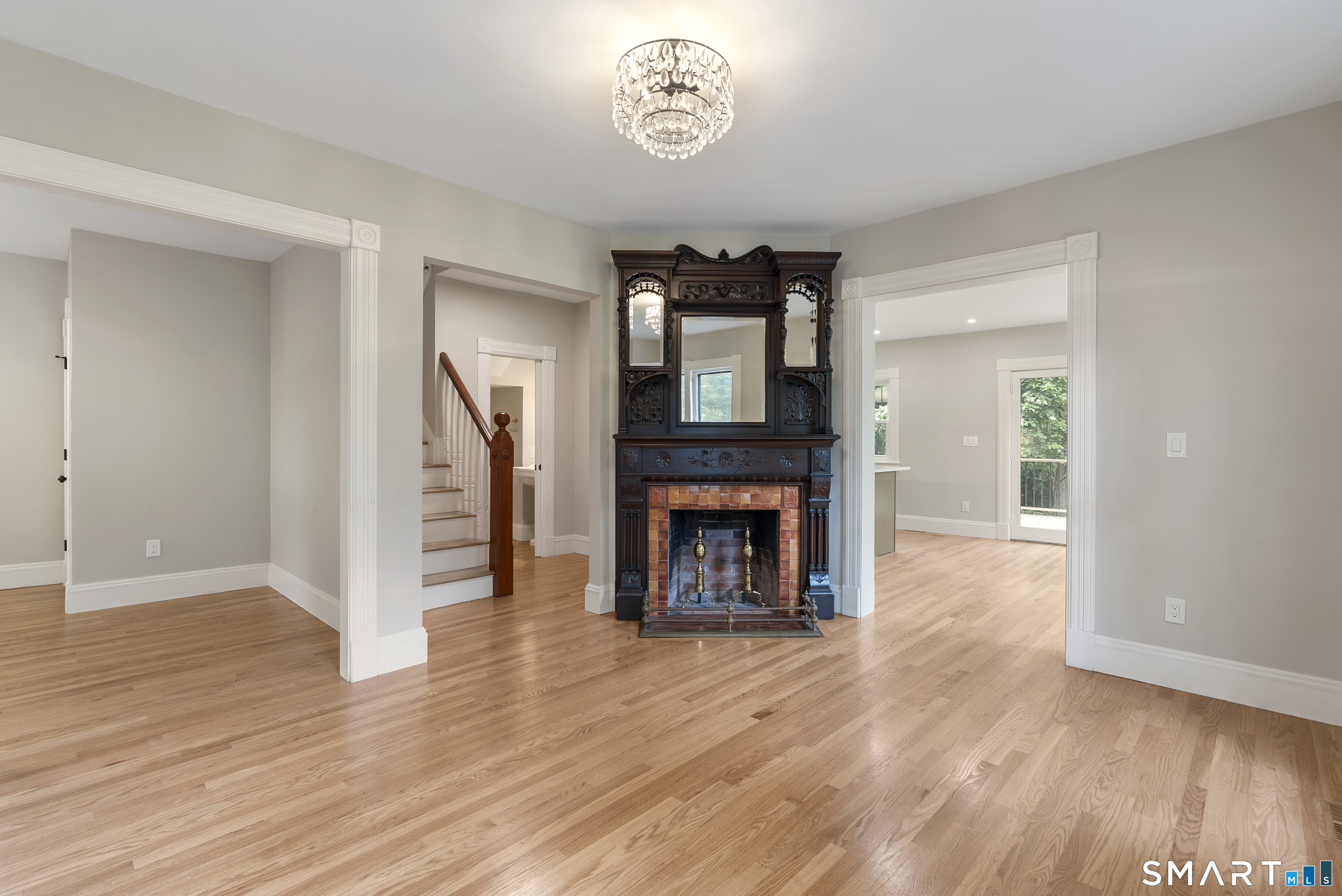102 Huntington Street Hartford CT 06105