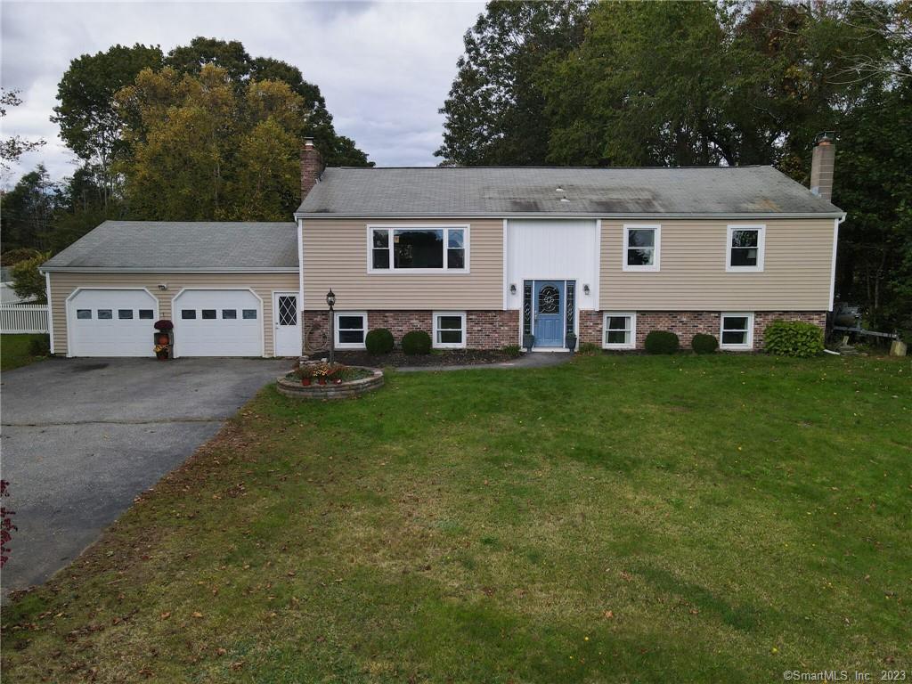 10 Riverhead Lane East Lyme CT 06333
