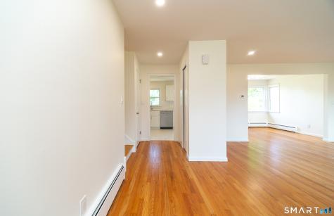 66 Bridgeview Place Stratford CT 06614