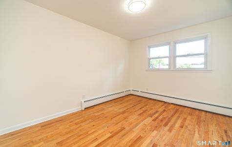 66 Bridgeview Place Stratford CT 06614