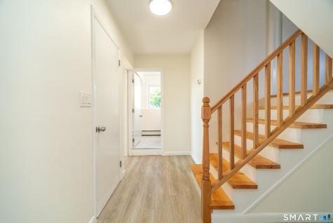 66 Bridgeview Place Stratford CT 06614