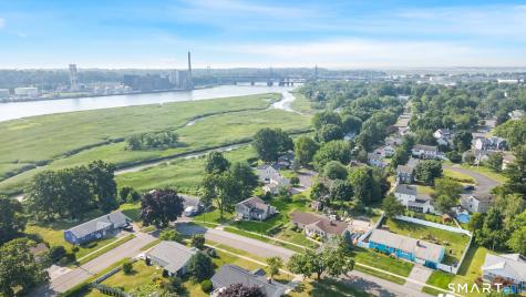 66 Bridgeview Place Stratford CT 06614