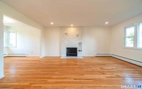 66 Bridgeview Place Stratford CT 06614