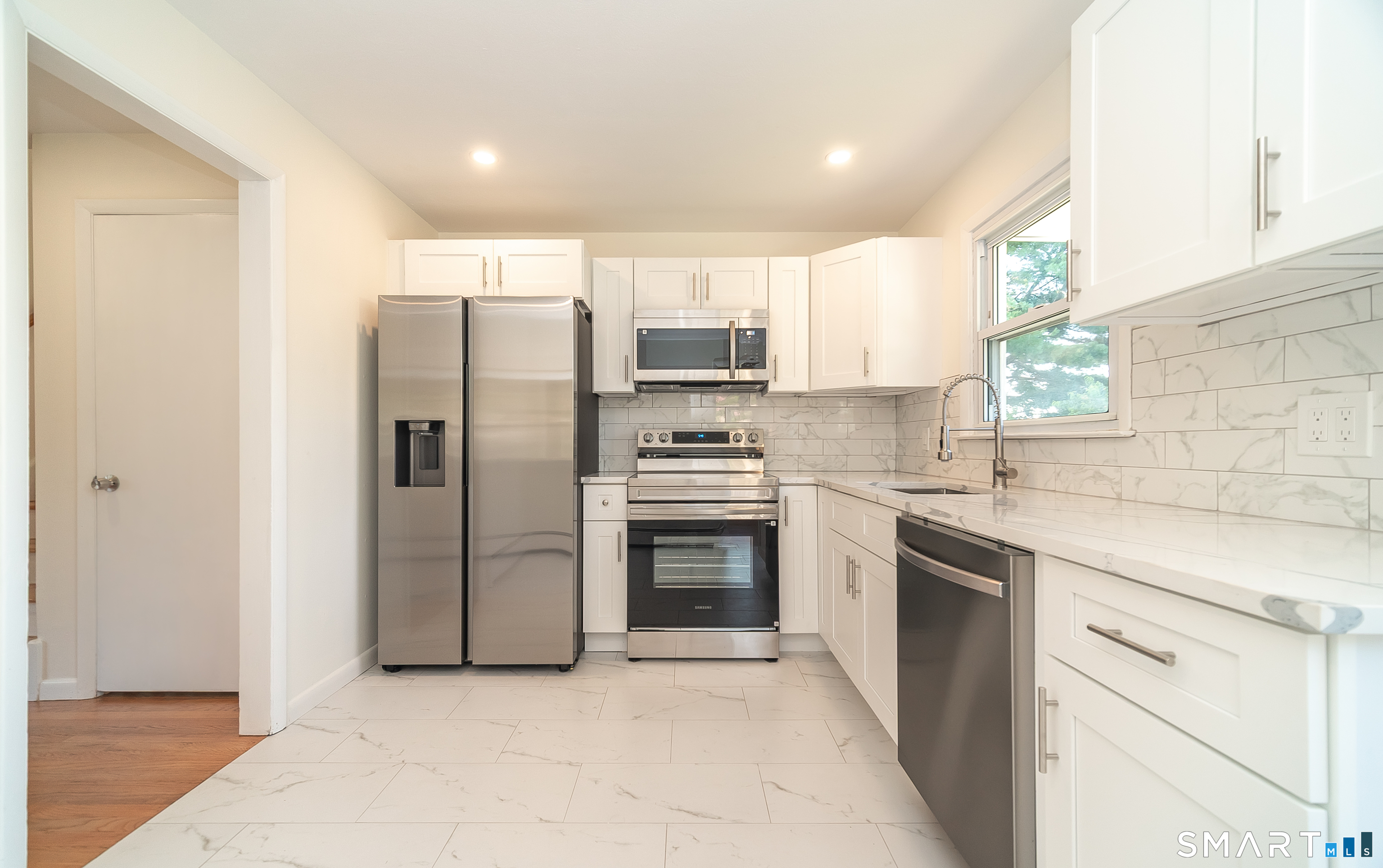 66 Bridgeview Place Stratford CT 06614