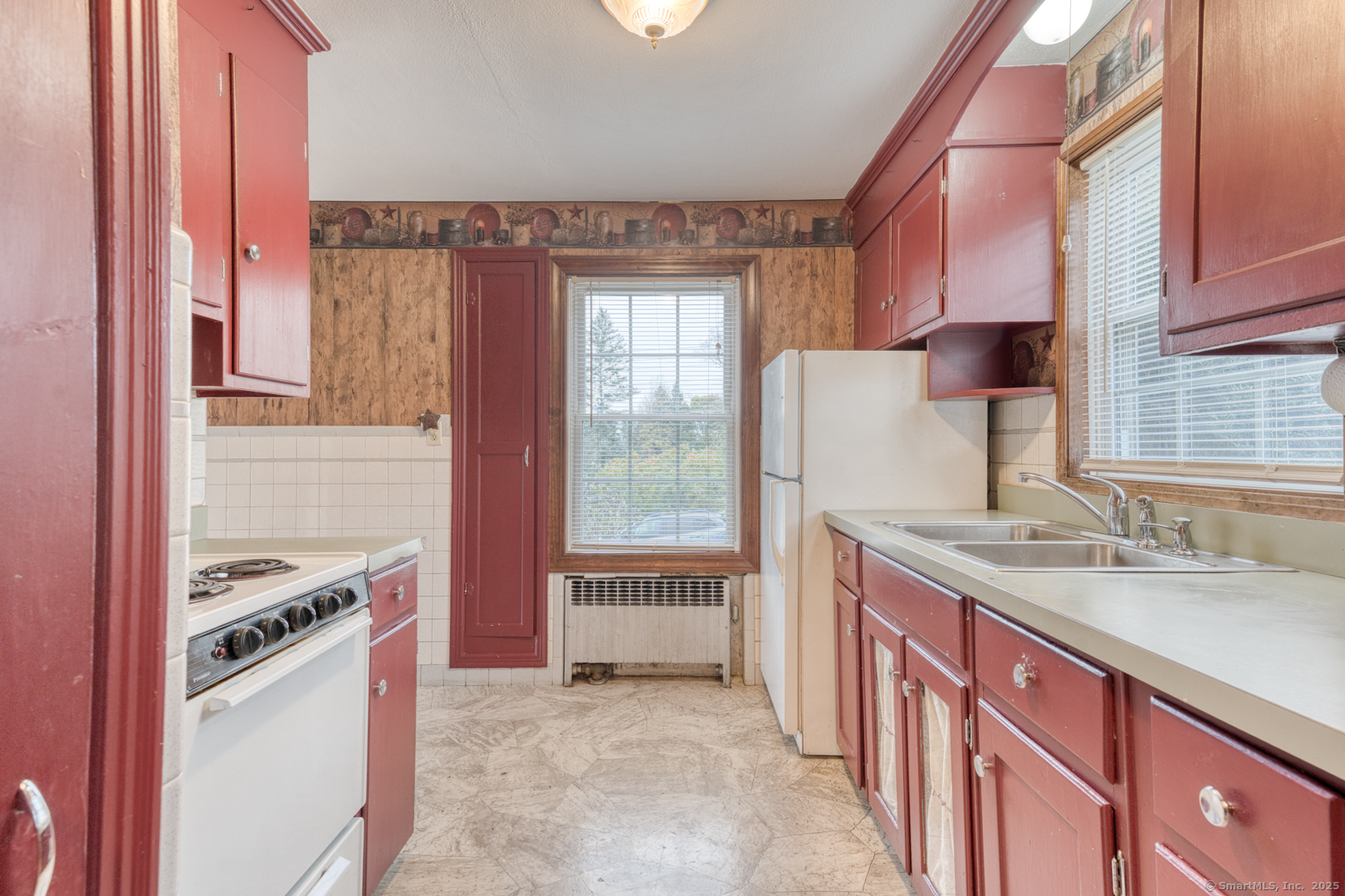 408 Storrs Road Mansfield CT 06250