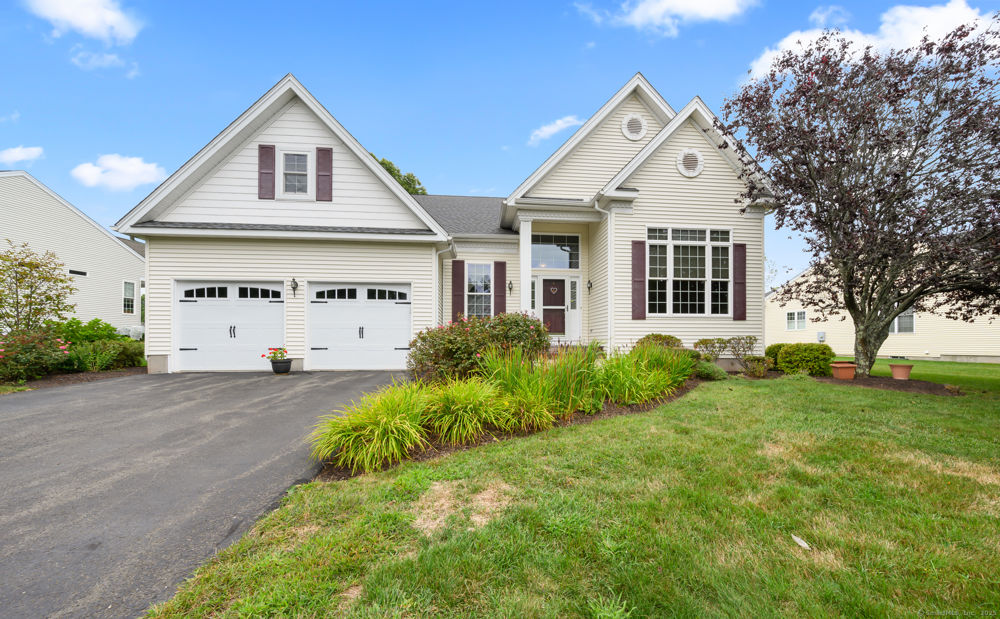 89 Vista Way Bloomfield CT 06002