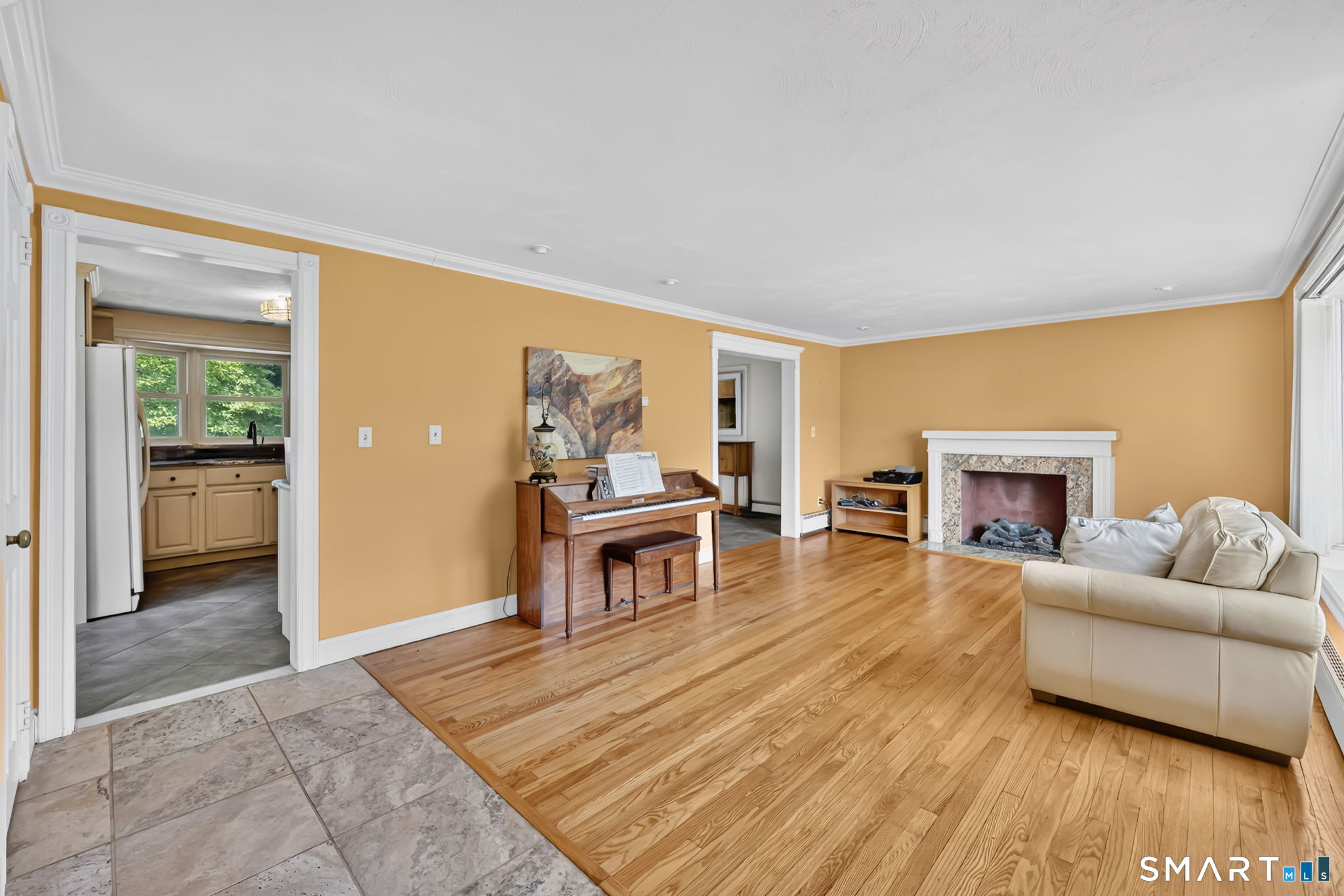 33 Chambers Street Manchester CT 06042