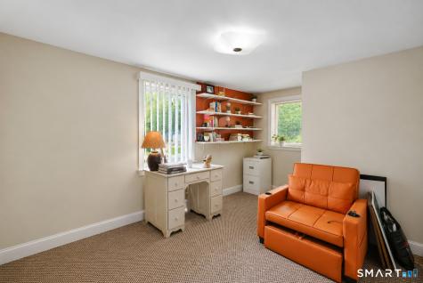 33 Chambers Street Manchester CT 06042