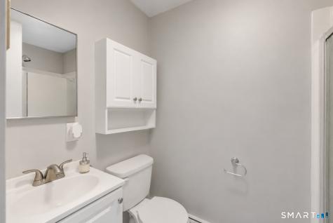 33 Chambers Street Manchester CT 06042