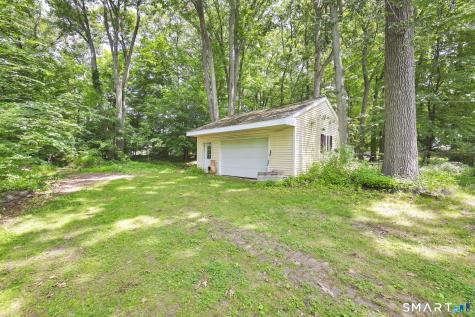 33 Chambers Street Manchester CT 06042