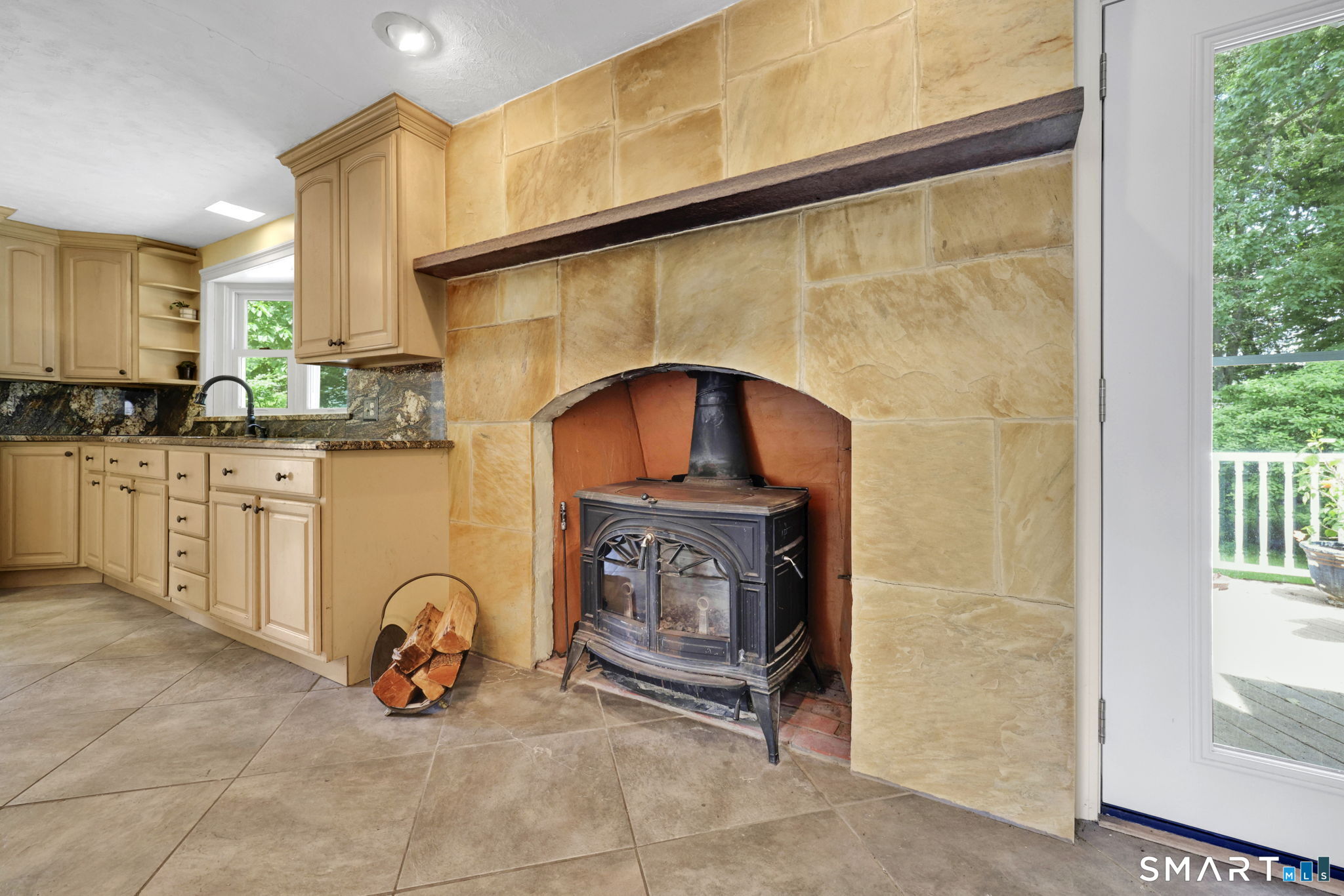 33 Chambers Street Manchester CT 06042