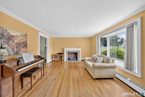 33 Chambers Street Manchester CT 06042