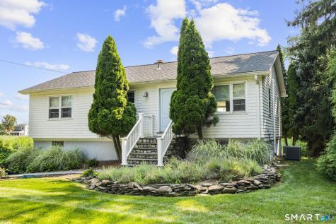 134 Shoreham Village Drive Fairfield CT 06824