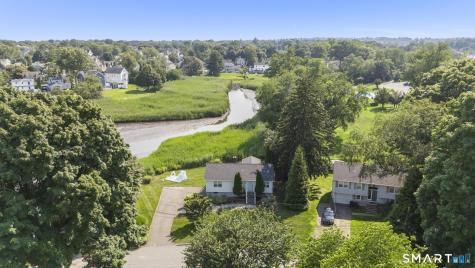 134 Shoreham Village Drive Fairfield CT 06824