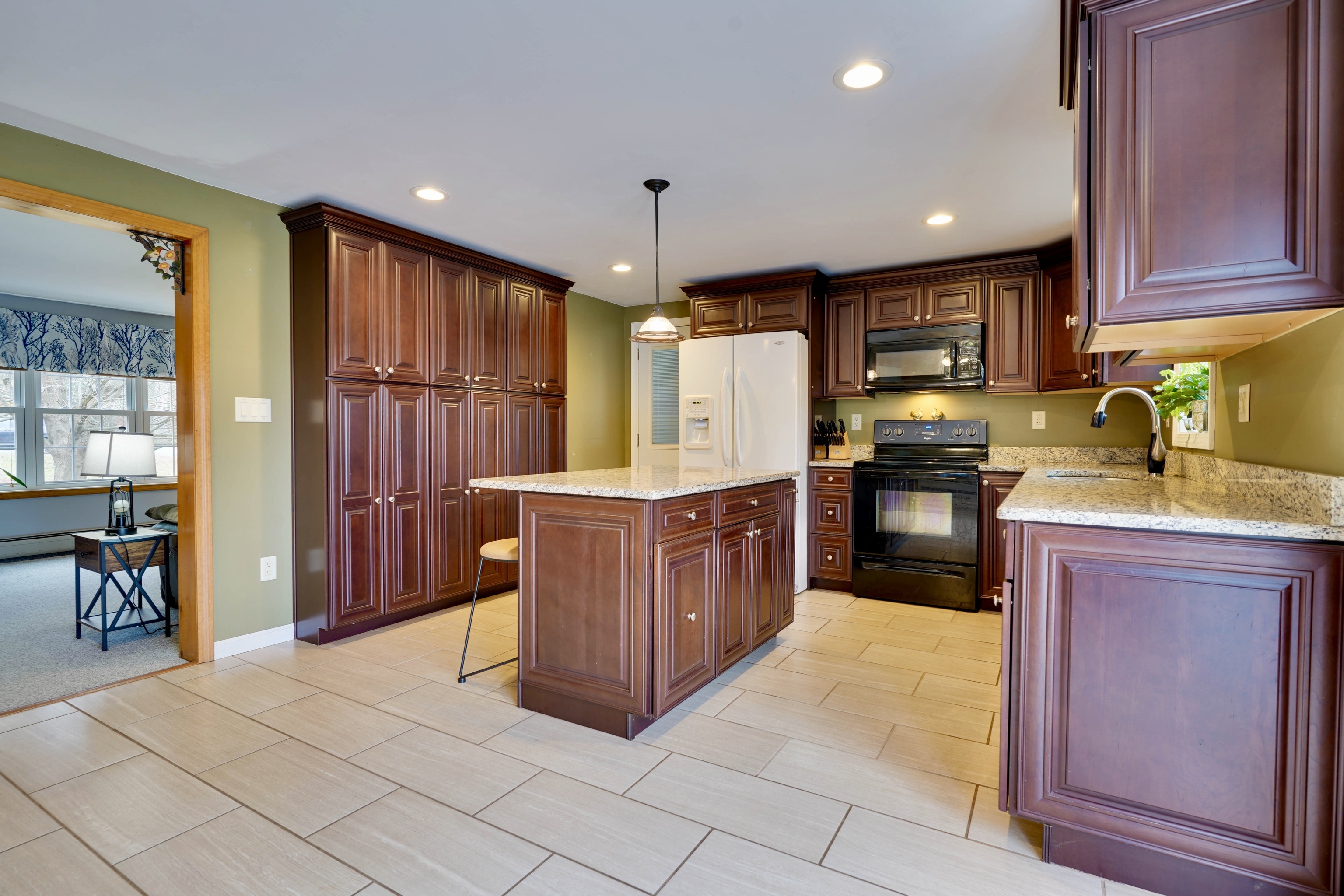 85 Bailey Woods Road Brooklyn CT 06234