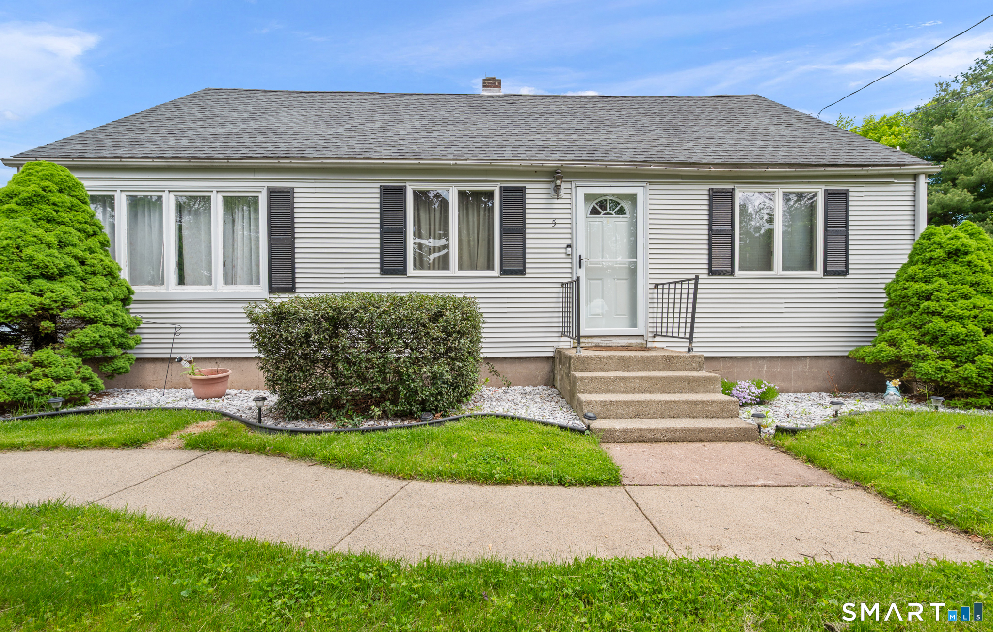 5 First Street East Windsor CT 06088