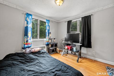 5 First Street East Windsor CT 06088