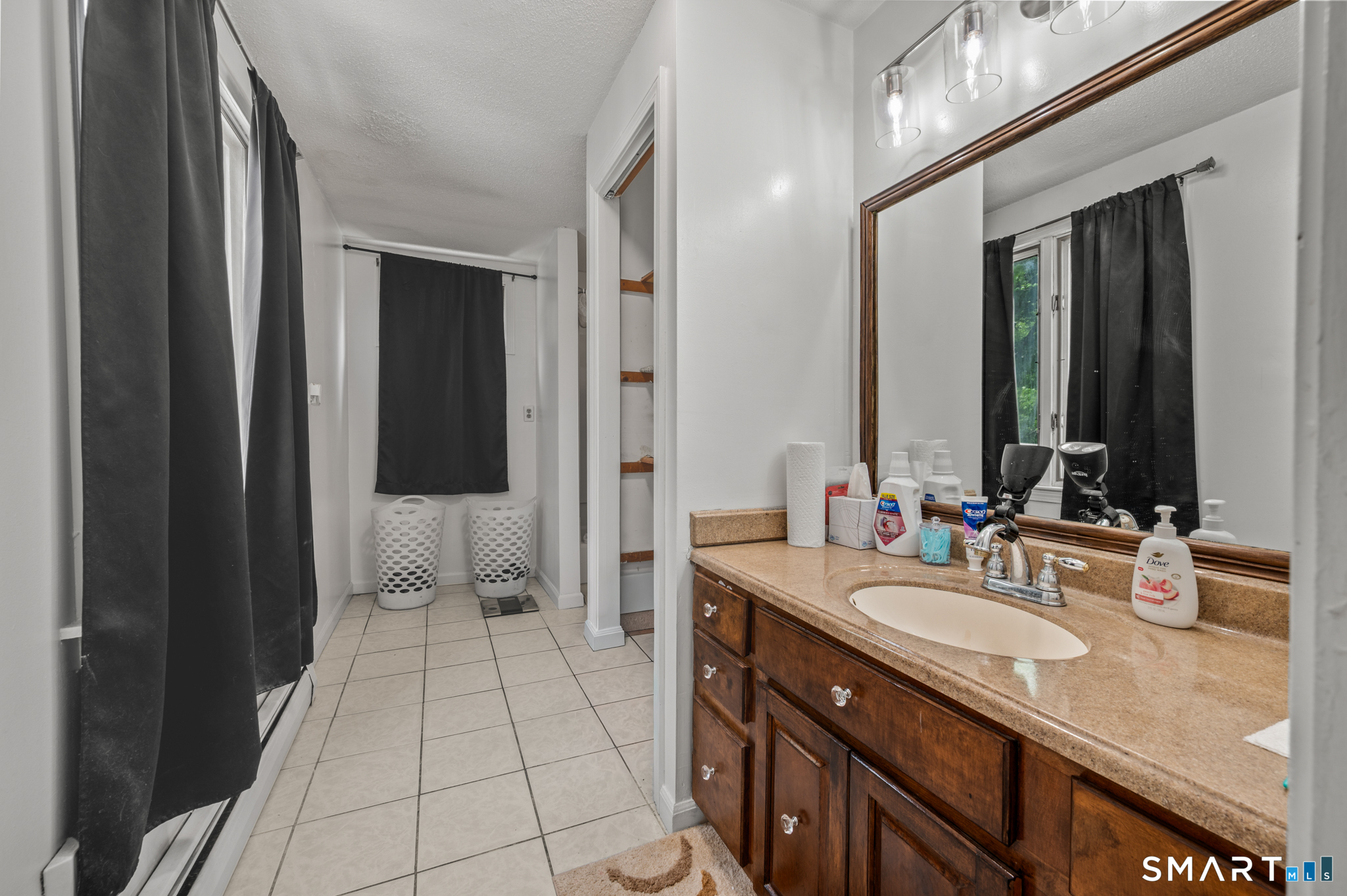 5 First Street East Windsor CT 06088