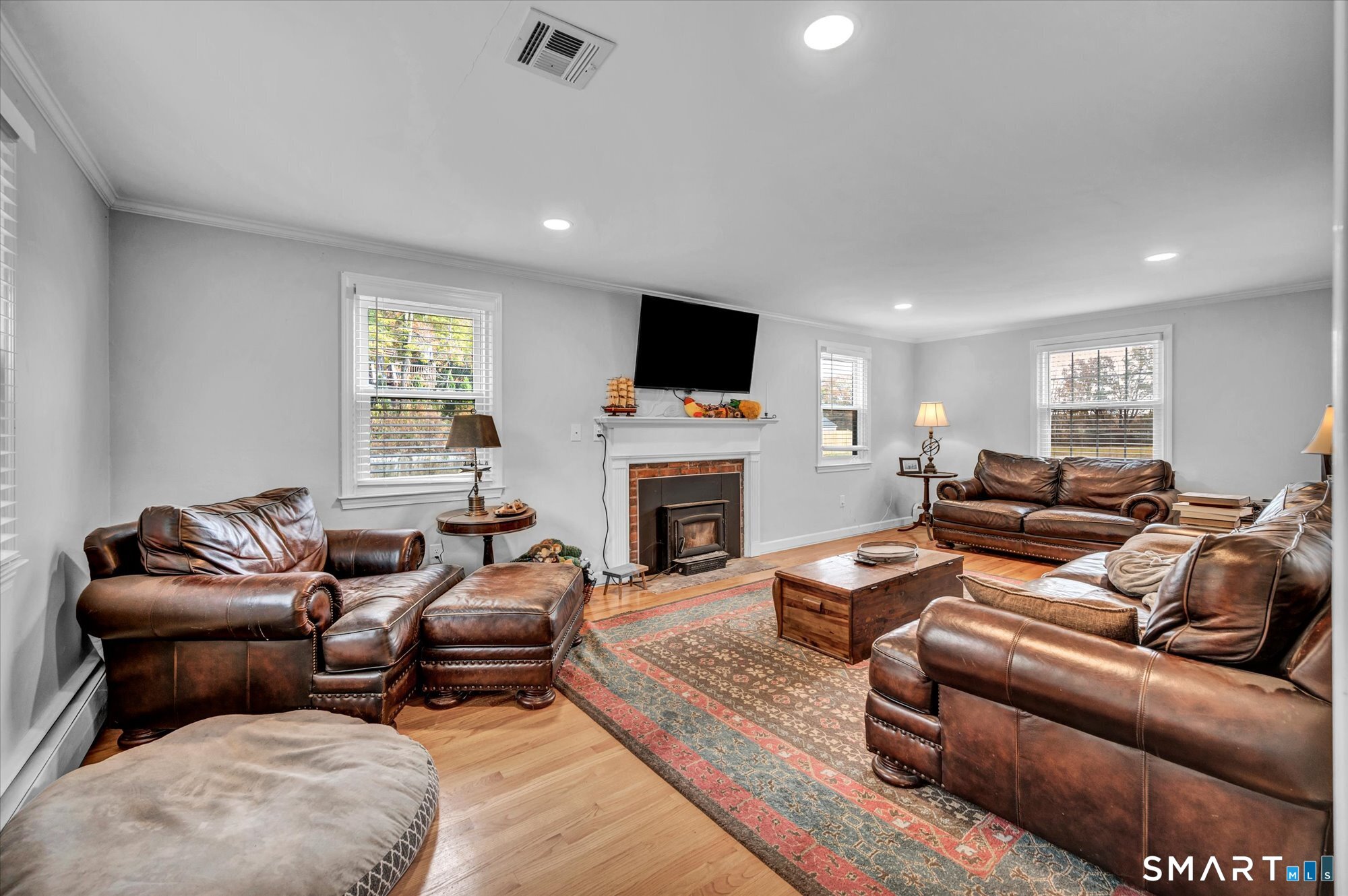 5 Clifdon Drive Simsbury CT 06070