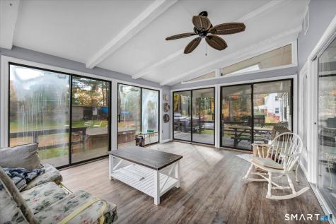 5 Clifdon Drive Simsbury CT 06070